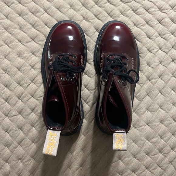 DR. MARTENS - Picture 4 of 4
